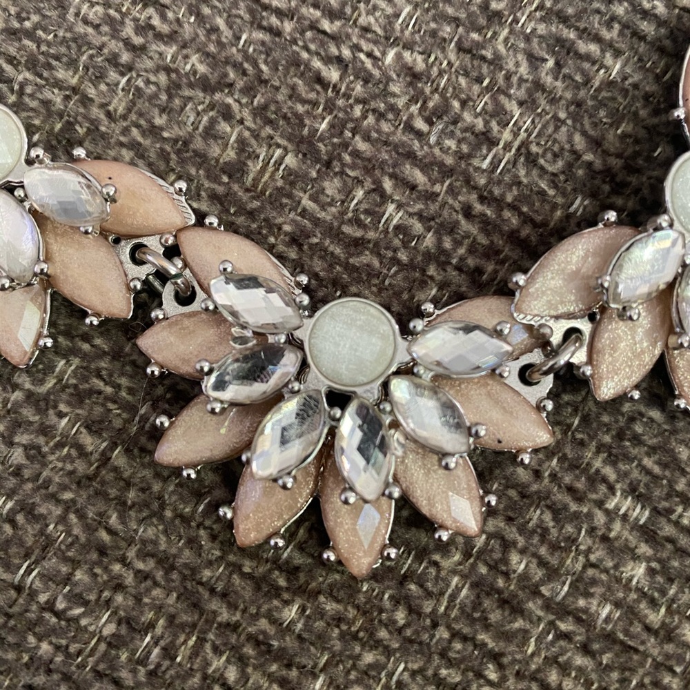 Statement Necklace - Picture 2 of 3